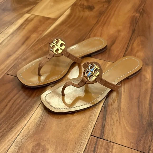 Tory Burch Brown Sandals with Gold Logo - Picture 2 of 3
